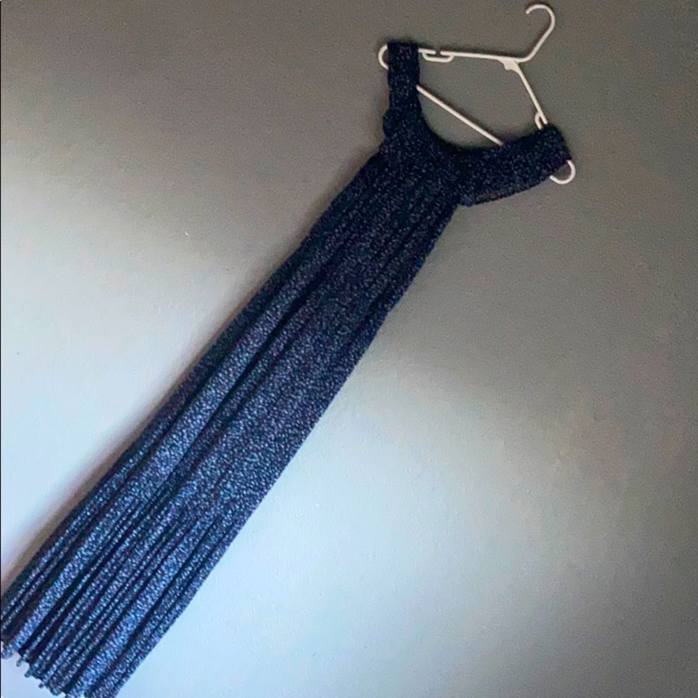 Flowy long navy dress